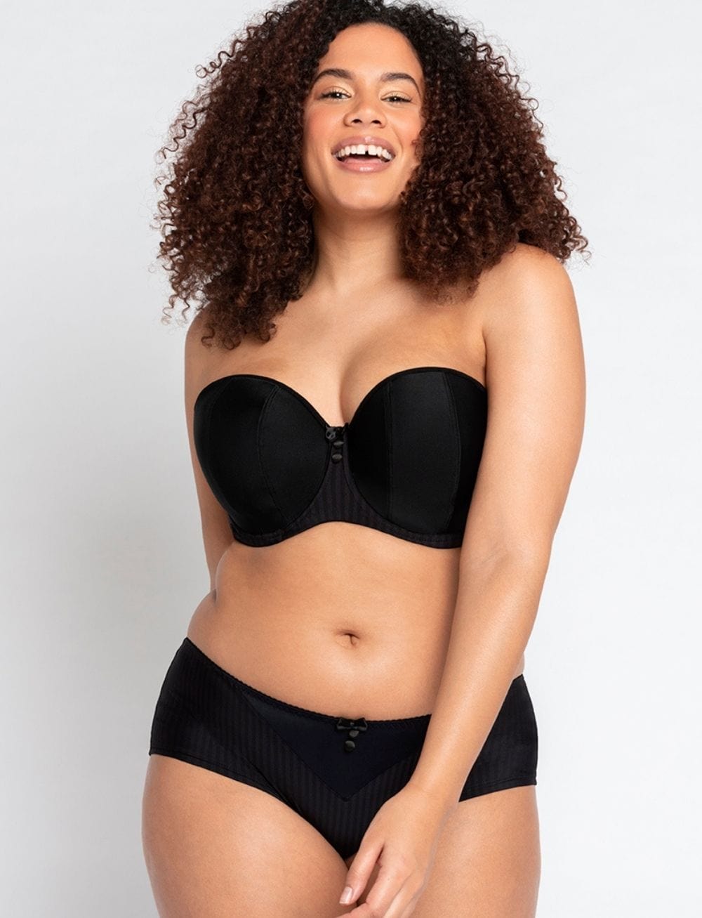 We love this Curvy Kate Luxe Strapless bra! (A beautiful fit for all body  shapes!)⁠