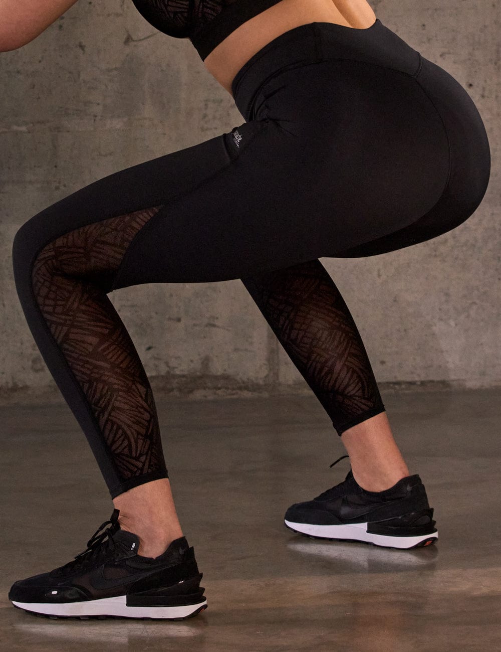 Black Extra High Waisted Ankle Biters Leggings | Empress